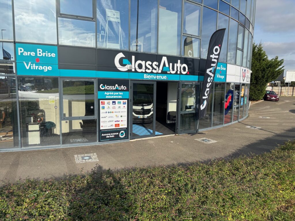 Glass auto devanture